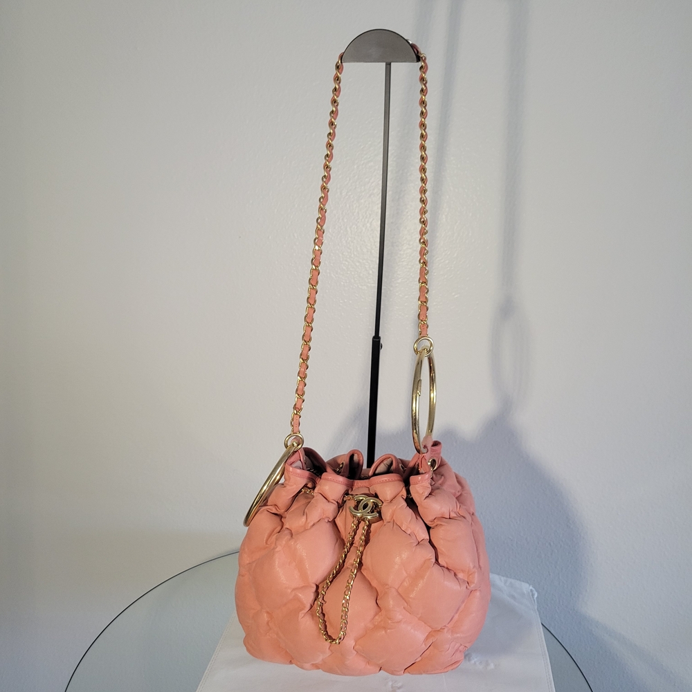 CHANEL Pink and Gold Shoulder Bag with Chain Strap